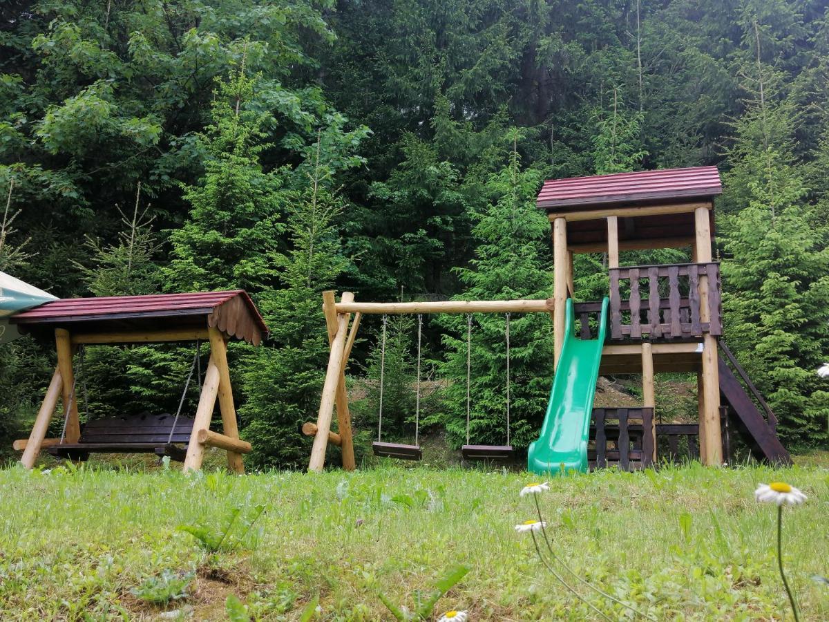 Casa Verde Voroneț Exterior foto